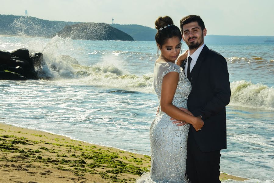 Fotógrafo de bodas Abdullah Elmas (gulumsecekiyorum). Foto del 26 de marzo 2019