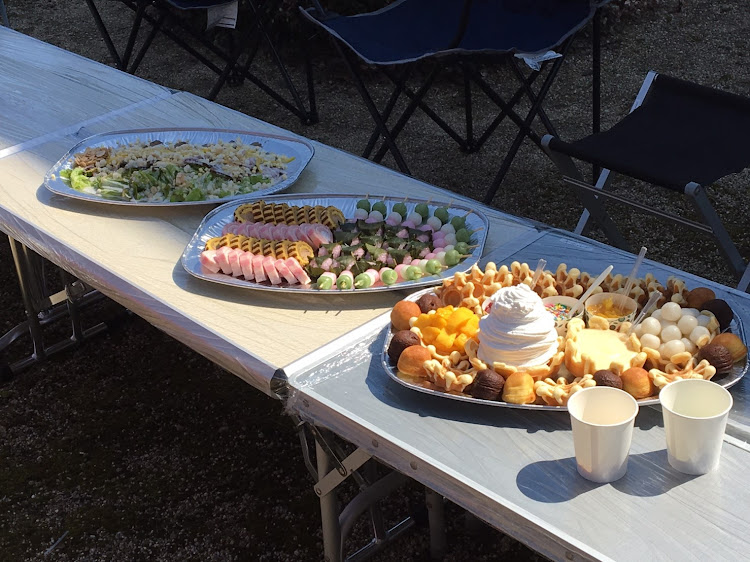 ロードスターの工場長改め『料理長の日』・悪名高き岐阜軍団！(笑)・他の県の方も居ます🤤・BBQオフで良いのな？(笑)・例の如く写真はパク...頂きものです。に関するカスタム事例の投稿画像7枚目