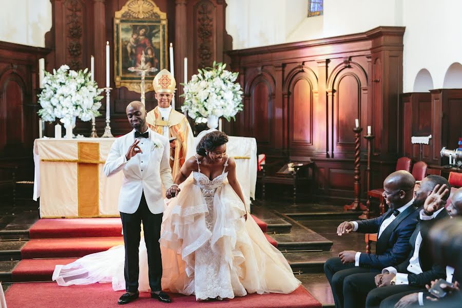 Fotografo di matrimoni Andre Van Niekerk (vividblue). Foto del 8 novembre 2018