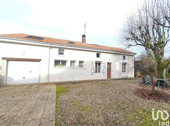 maison à Lussac-les-Châteaux (86)