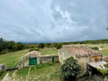 maison à Saint-Martin-de-Castillon (84)