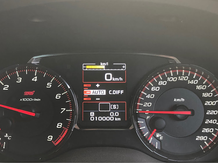 WRX STIのキリバン・初めての投稿に関するカスタム事例の投稿画像1枚目