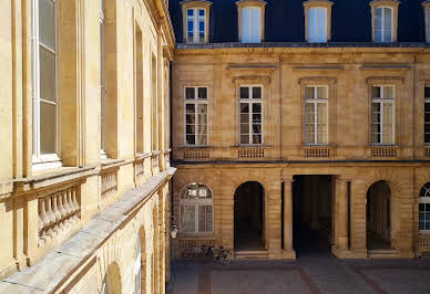 Apartment with terrace 1