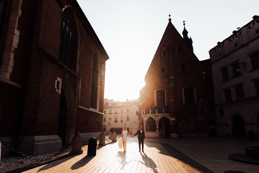 Fotografo di matrimoni Julia Wiejksznar (juliawiejksznar1). Foto del 19 agosto 2022