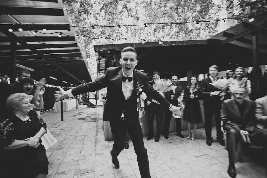 Fotógrafo de casamento Sasha Lavrukhin (lavrukhin). Foto de 11 de setembro 2017