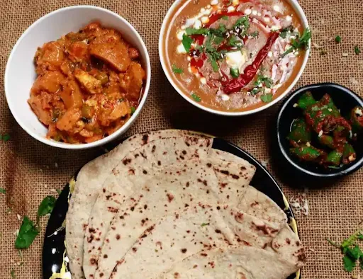 Kadhai Paneer Thali