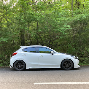 MAZDA2 DJLFS