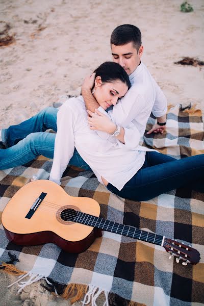 Fotógrafo de casamento Anna Eroshenko (annaeroshenko). Foto de 27 de agosto 2015