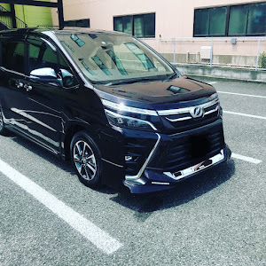 ヴォクシー ZRR80W
