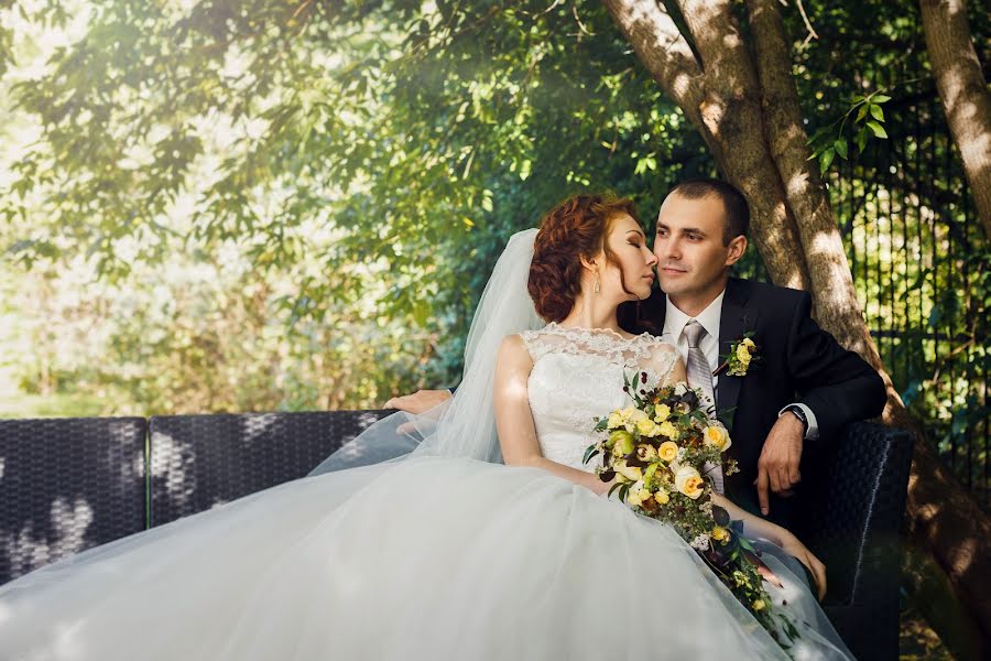 Wedding photographer Aleksandr Sayfutdinov (alex74). Photo of 22 December 2014