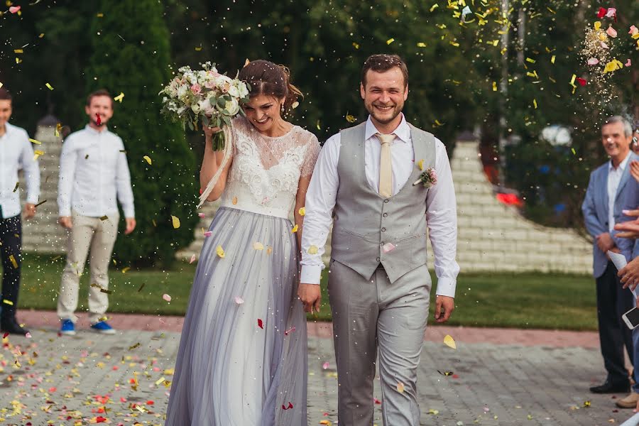 Fotógrafo de casamento Lidiya Sidorova (kroshkaliliboo). Foto de 1 de junho 2017