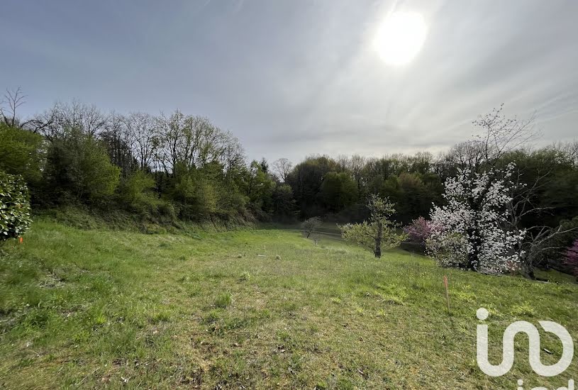  Vente Terrain à bâtir - 2 072m² à Sarlat-la-Canéda (24200) 