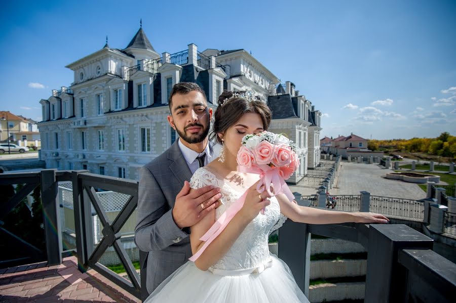 結婚式の写真家Yuriy Stekachev (iury1965stekach)。2019 10月25日の写真