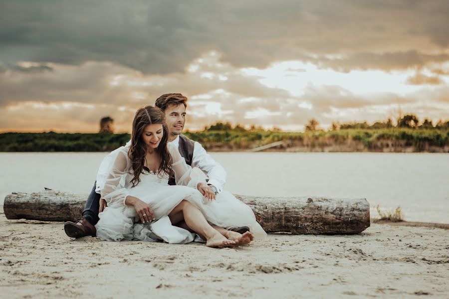 Fotógrafo de bodas Paweł Borkowski (pawelborkowski). Foto del 9 de febrero 2021