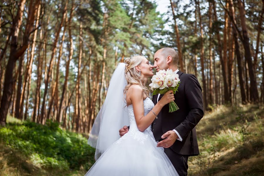 Wedding photographer Dima Rogoviy (dimarogovyj1994). Photo of 4 November 2017