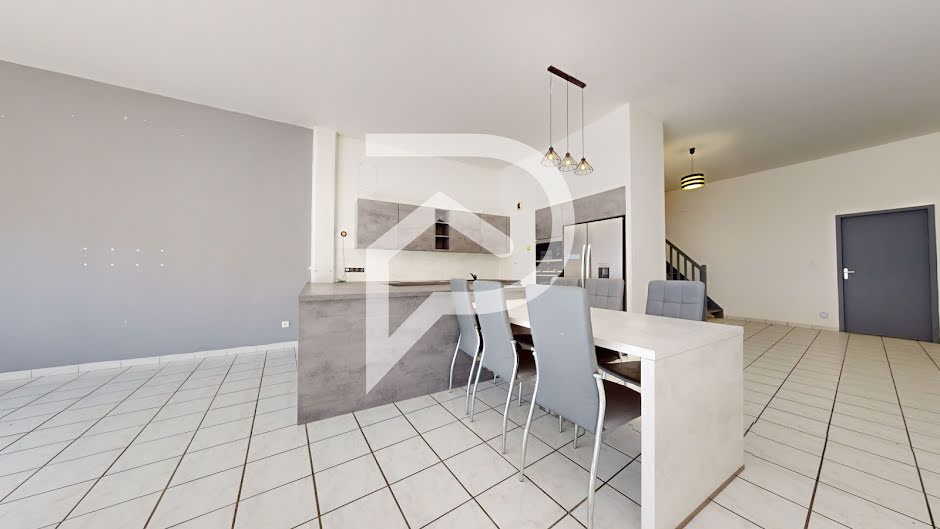 Vente appartement 4 pièces 121 m² à Vienne (38200), 219 000 €