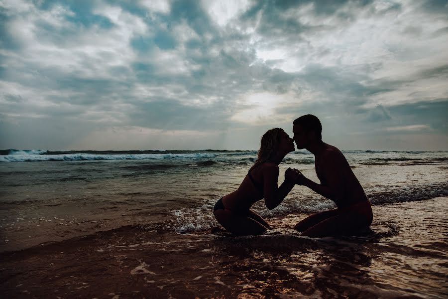 Fotografo di matrimoni Paolo Orsolini (prophotoitaly). Foto del 24 ottobre 2023