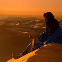 Il beduino nel deserto - Marocco di 