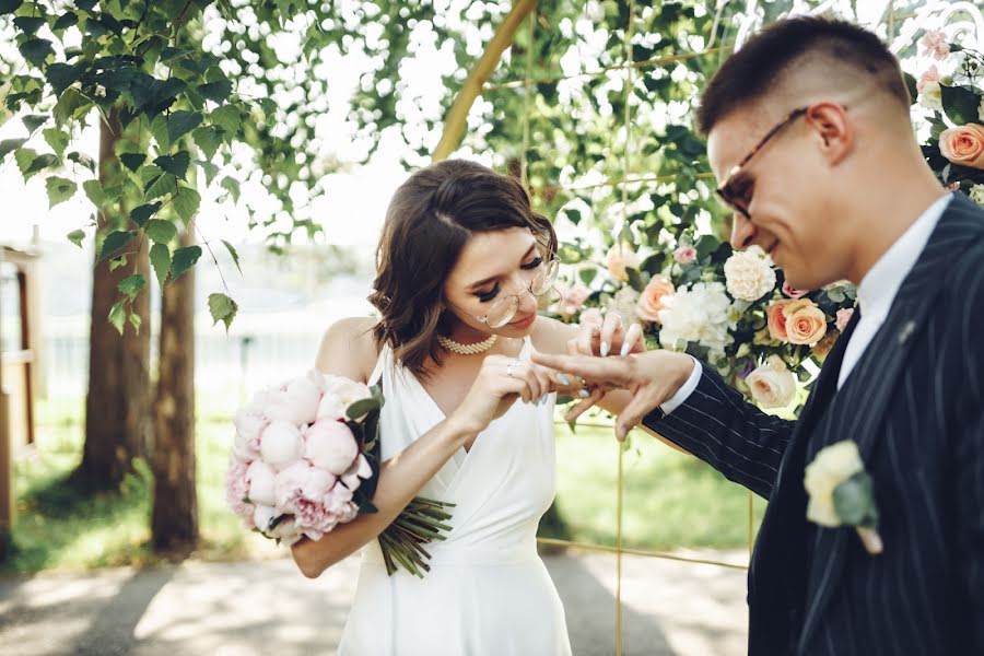 Fotografo di matrimoni Dmitriy Vetlugaev (vetlugaev). Foto del 1 aprile 2022