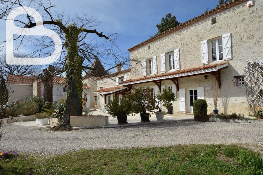 Vente maison 7 pièces 226 m² à Pujols (47300), 490 000 €