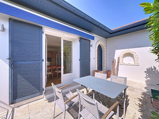 House with terrace 5