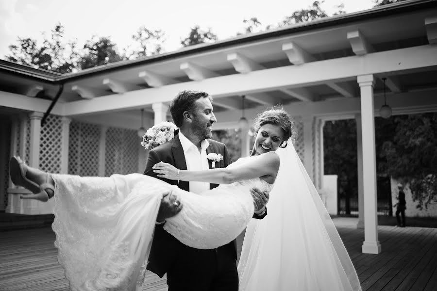 Wedding photographer Anna Kuznecova (ankkyz). Photo of 27 June 2016