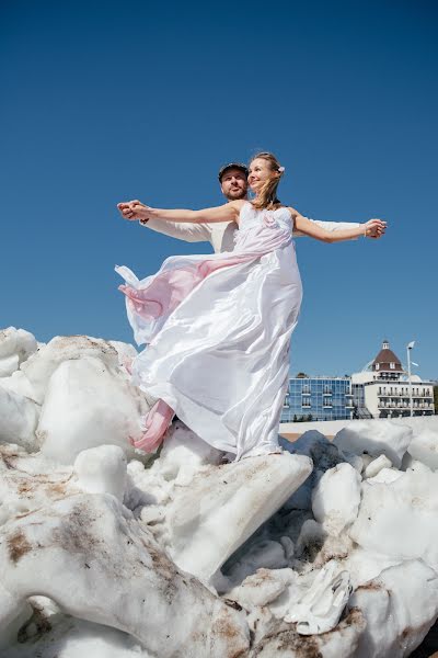 Wedding photographer Sergey Smirnov (smirnovphoto). Photo of 9 May 2019