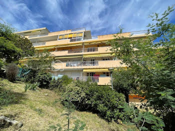 appartement à Cannes la bocca (06)