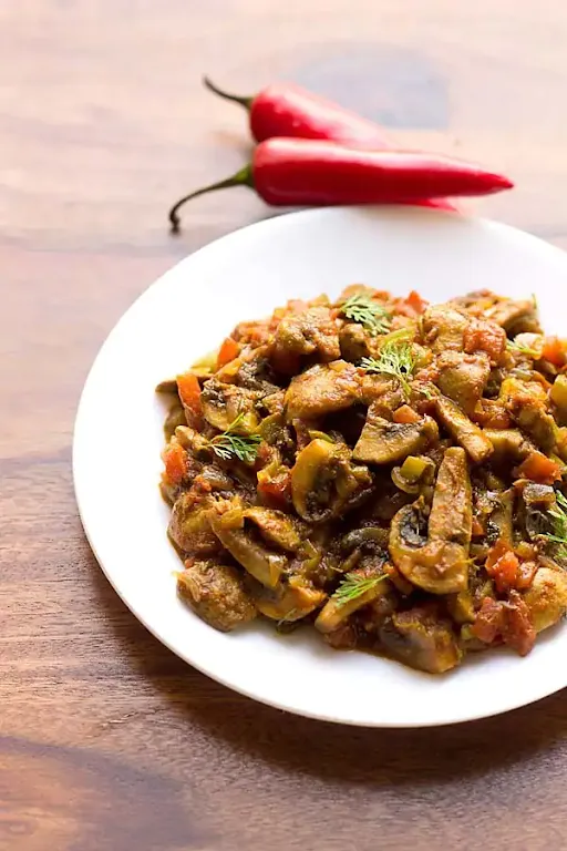 Tawa Mushroom Masala