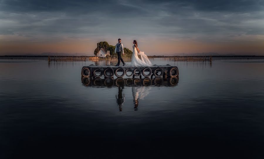 Fotografo di matrimoni Lorenzo Ruzafa (ruzafaphotograp). Foto del 26 dicembre 2018