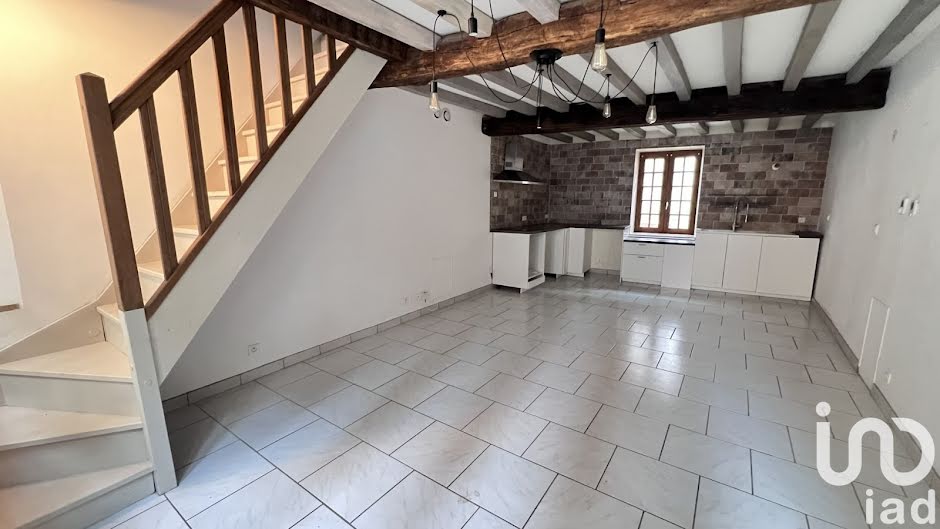 Vente maison 5 pièces 74 m² à Saint-Gengoux-le-National (71460), 120 000 €