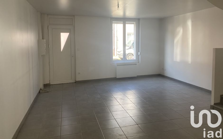 Vente maison 4 pièces 70 m² à Ailly-sur-Noye (80250), 160 300 €