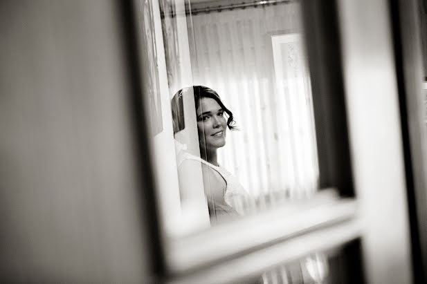 婚礼摄影师Ioana Radulescu（radulescu）。2016 6月16日的照片