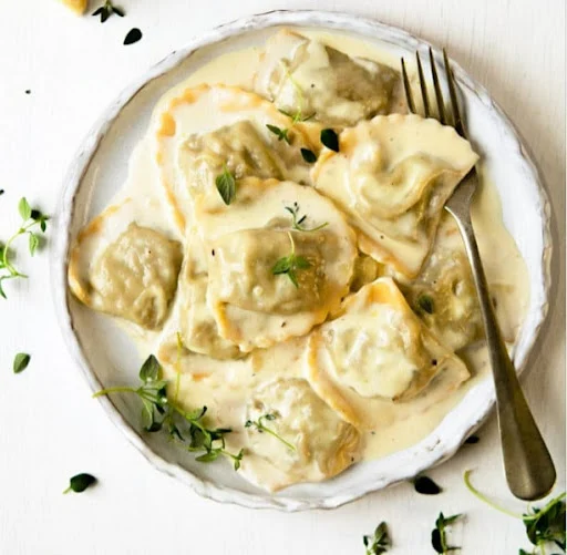 Ravioli In Alfredo Sauce