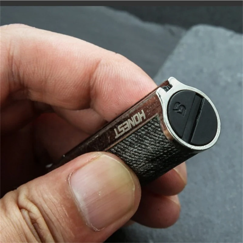 Title 4, Briquet Créatif Métal Porte-clés Feu Sauvage 10...