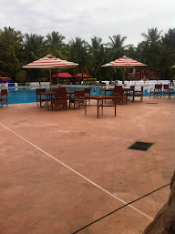 The Aqua Bar - Golden Palms Hotel & Spa photo 2