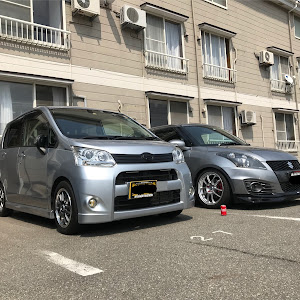 ムーヴカスタム LA100S