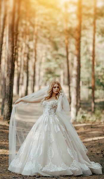 Wedding photographer Aleksandr Sharov (sanyasharov). Photo of 11 January 2019