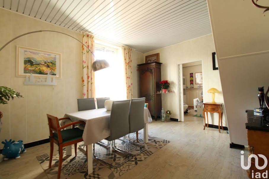 Vente appartement 5 pièces 121 m² à Vallauris (06220), 419 000 €