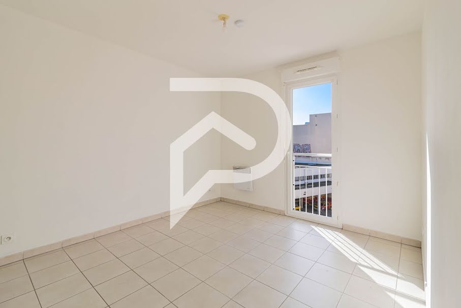 Location  appartement 2 pièces 40 m² à Marseille 5ème (13005), 890 €