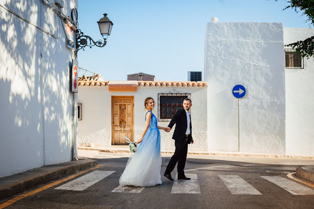 Wedding photographer Aleksey Asanov (asanov). Photo of 11 September 2021