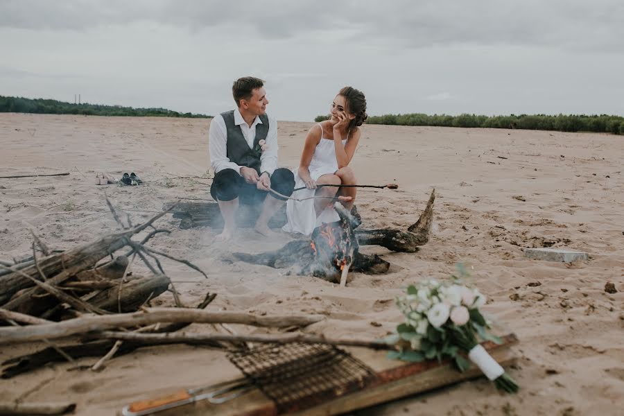 Photographe de mariage Vitaliy Belozerov (jonsnow243). Photo du 2 septembre 2018