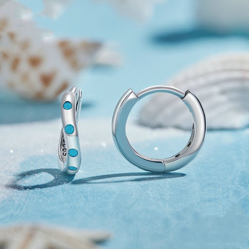 Title 4, S925 Sterling Silver Turquoise Wave Ear Buckle....