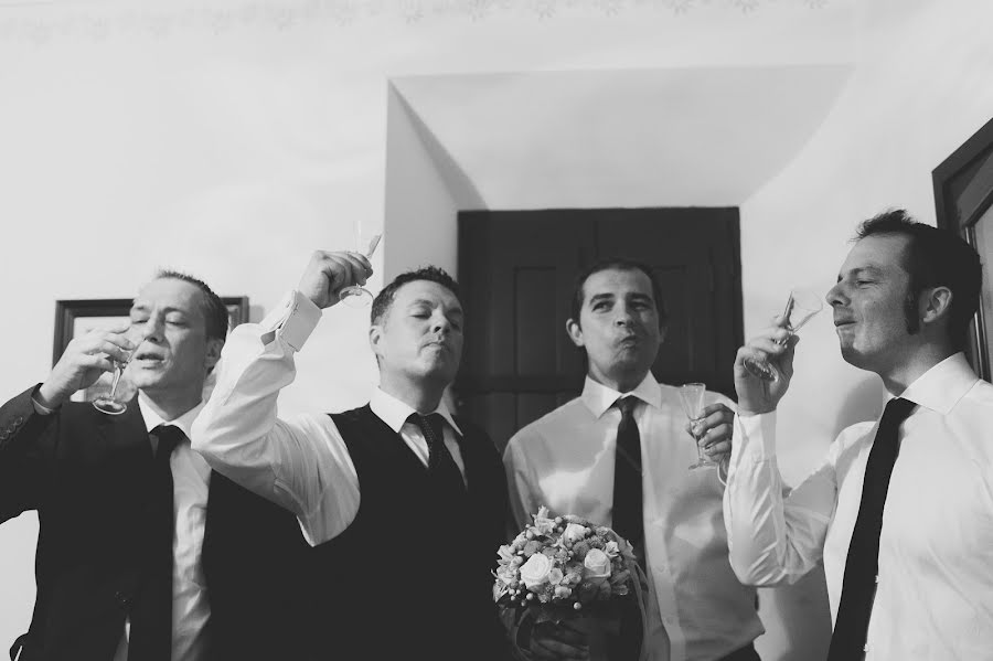 Fotografo di matrimoni Lutton Gant (luttongant). Foto del 16 settembre 2015