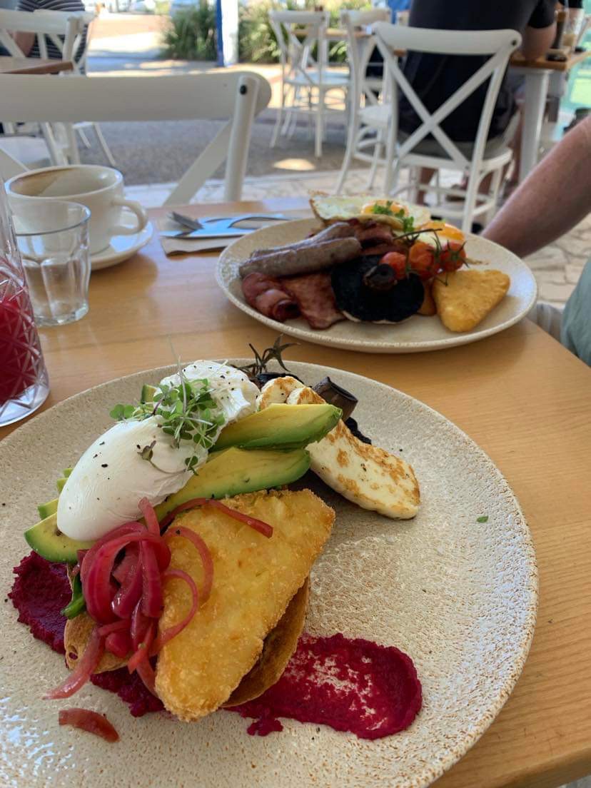 Scrumptious ‘Veggie Patch’ brekky item- great portion size and so flavourful. Eggs poached to perfection. 
Also ‘Super Breakfast’ for my hungry hubby did not disappoint. Big serving . Lovely crunchy gf toast- safe and  no symptoms afterwards.
What a gem of a cafe!