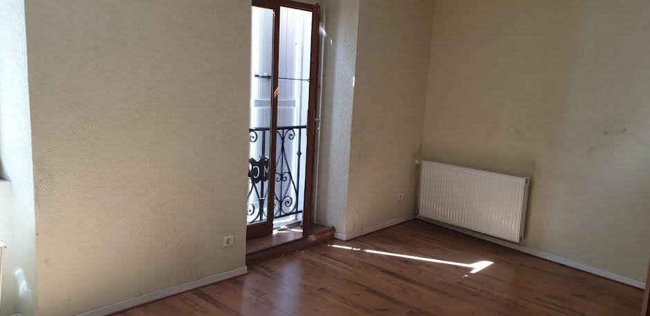 Location  duplex 4 pièces 104 m² à Pontcharra (38530), 960 €