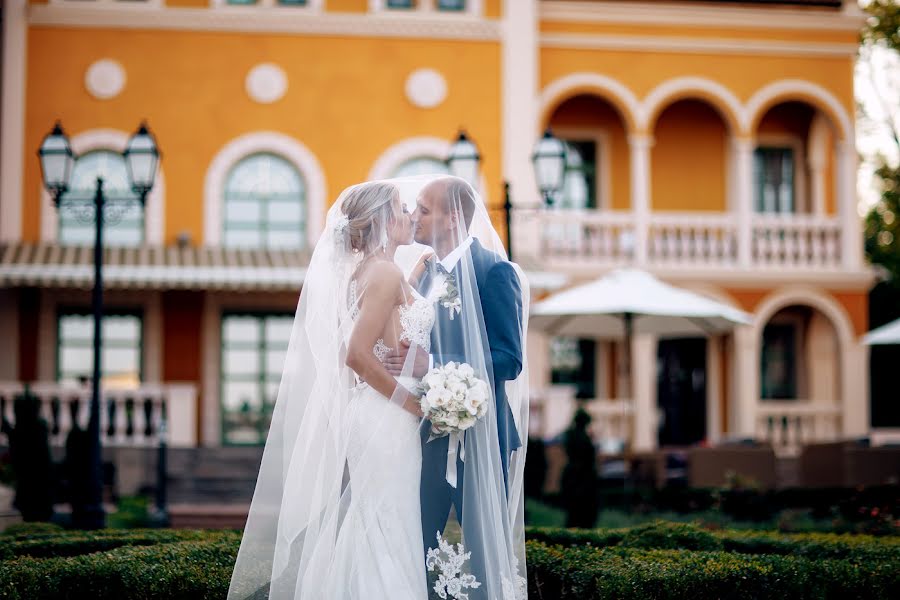婚礼摄影师Makovey Dmitro（makovey）。2018 3月9日的照片