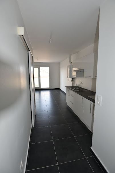 Location  appartement 1 pièce 29 m² à Hauconcourt (57280), 550 €