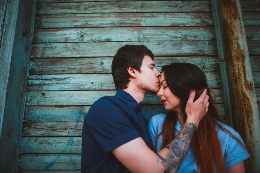 Fotógrafo de casamento Zhenya Ivanochko (angeldust). Foto de 9 de junho 2015