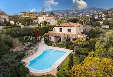 Maison avec piscine et jardin 13